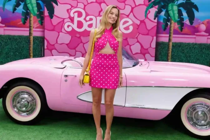 Chevrolet Corvette Rosa Barbie